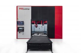 TCI Cutting - Dreamline Fiber: machine de pointe polyvalente de découpe et de fraisage laser 3D.